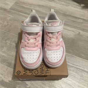 Pink size 9c Nike sneakers